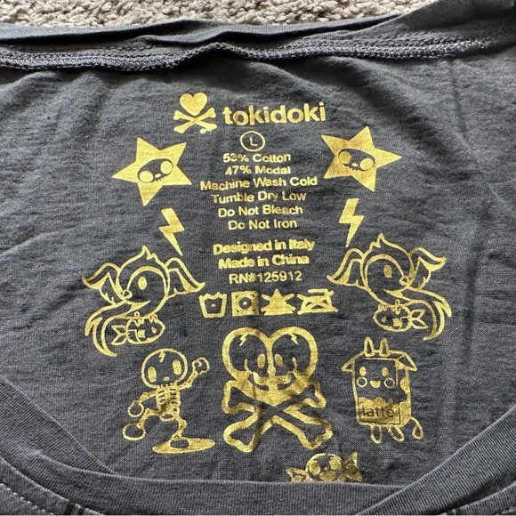 Lot of 3 Tokidoki T-Shirts size L - Picture 3 of 10